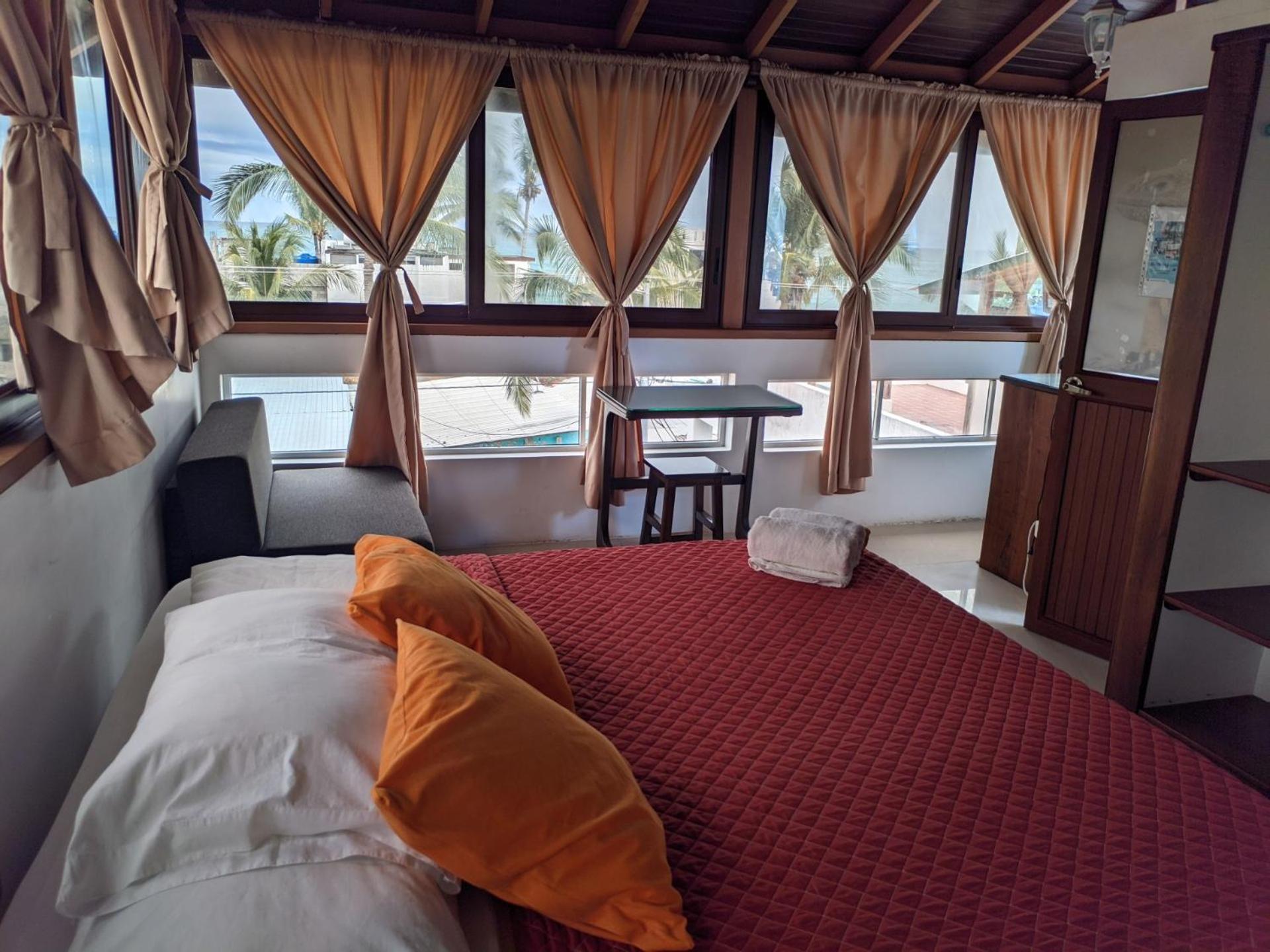Sun Island Hotel Puerto Villamil Kültér fotó