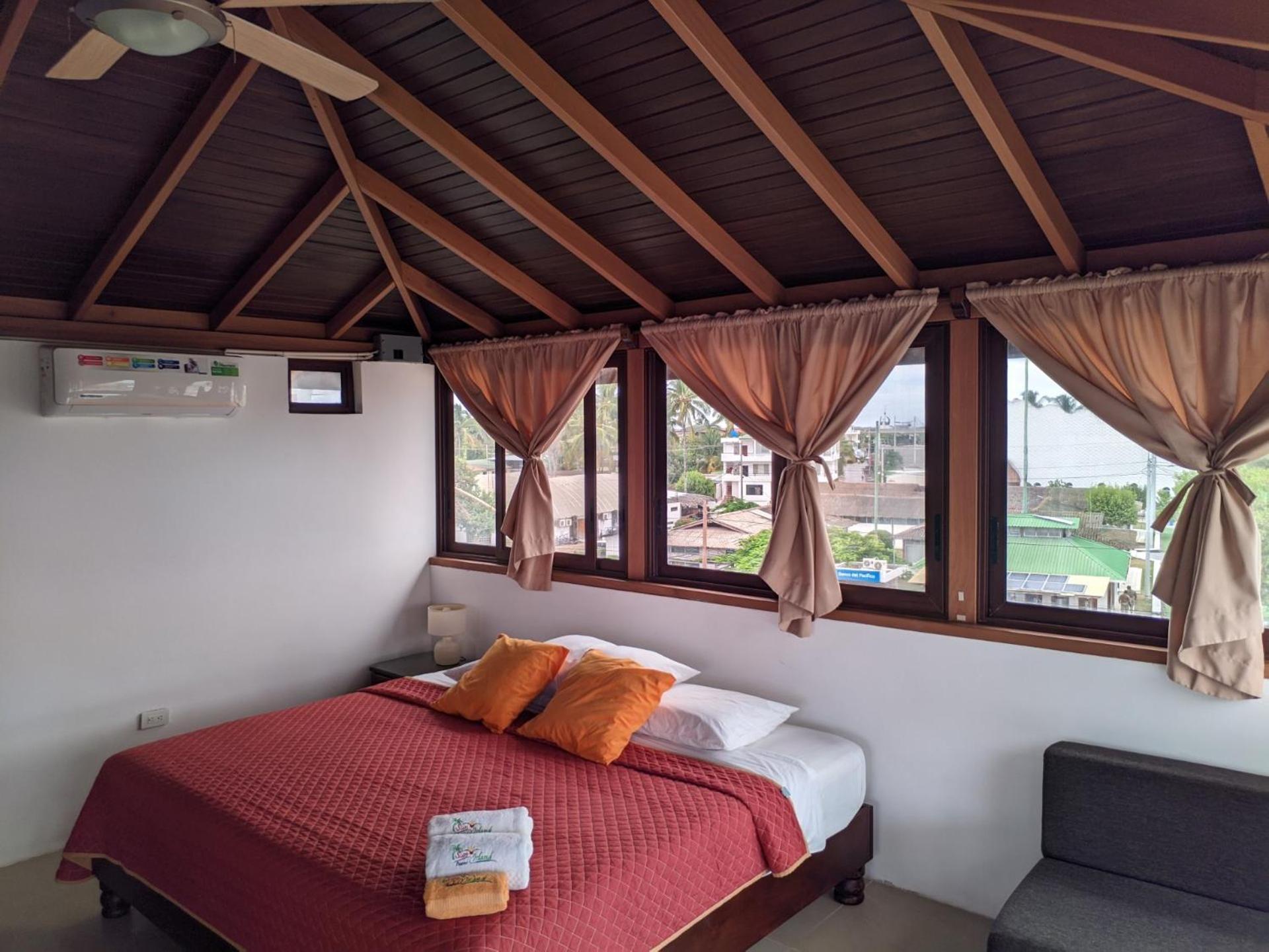 Sun Island Hotel Puerto Villamil Kültér fotó