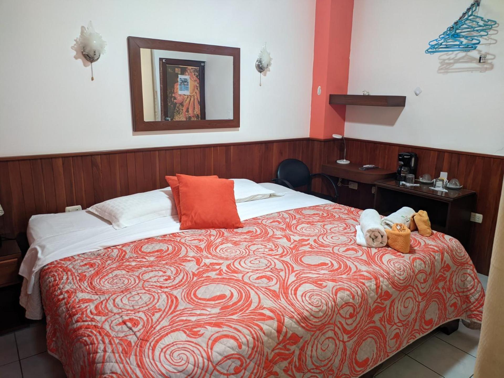 Sun Island Hotel Puerto Villamil Kültér fotó