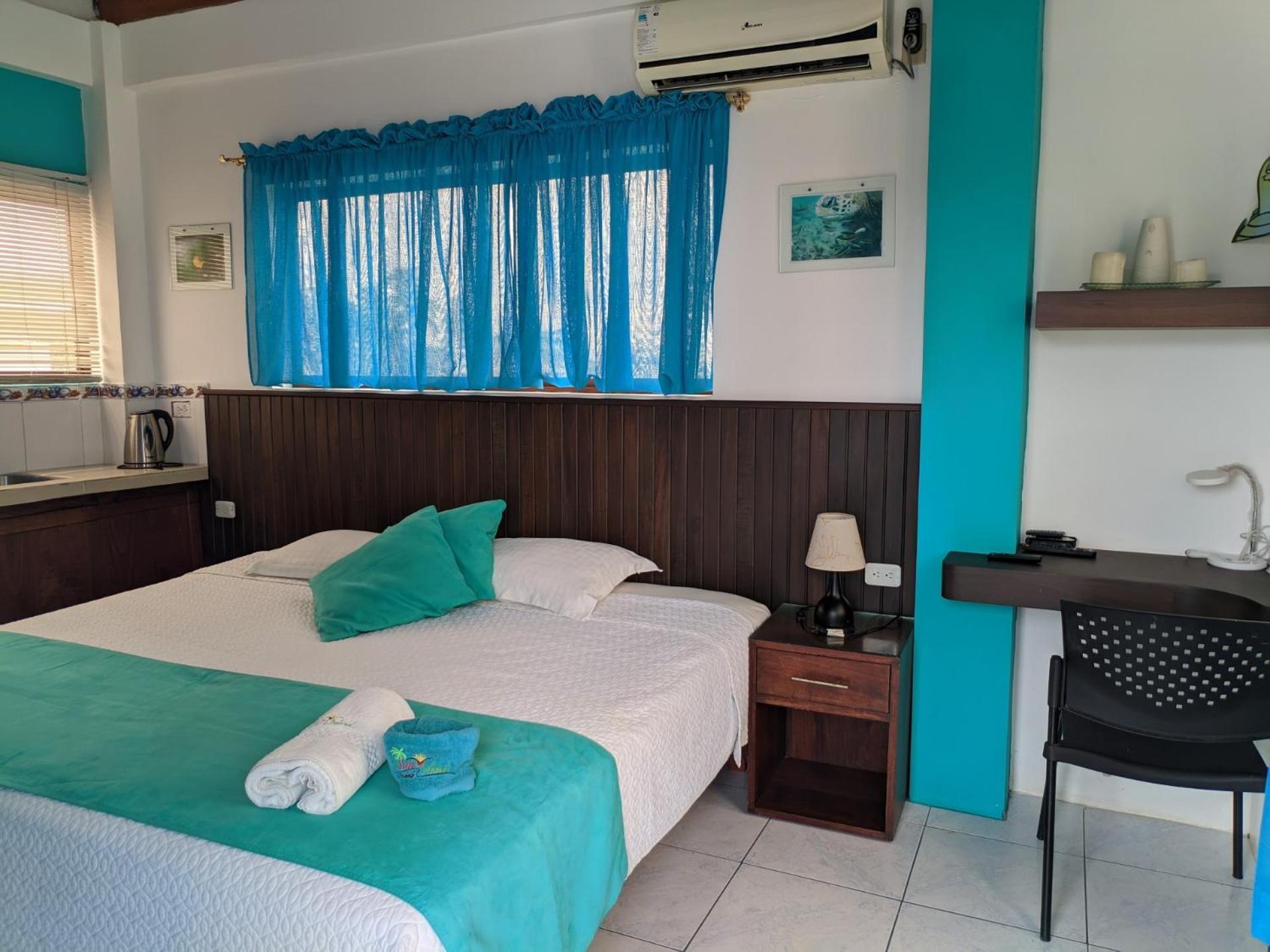 Sun Island Hotel Puerto Villamil Kültér fotó
